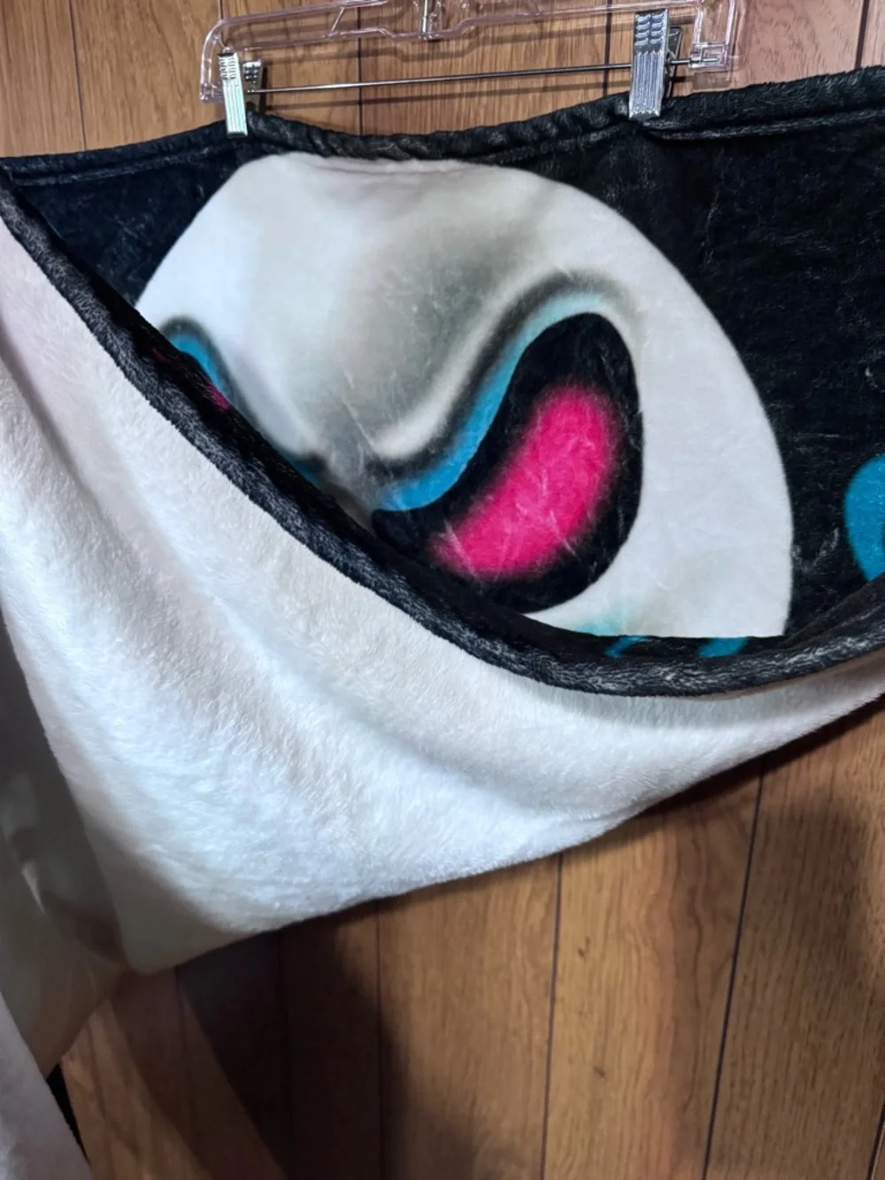 Jack and Sally’s Love Plush Throw Blanket - Black, Blue & Pink‎